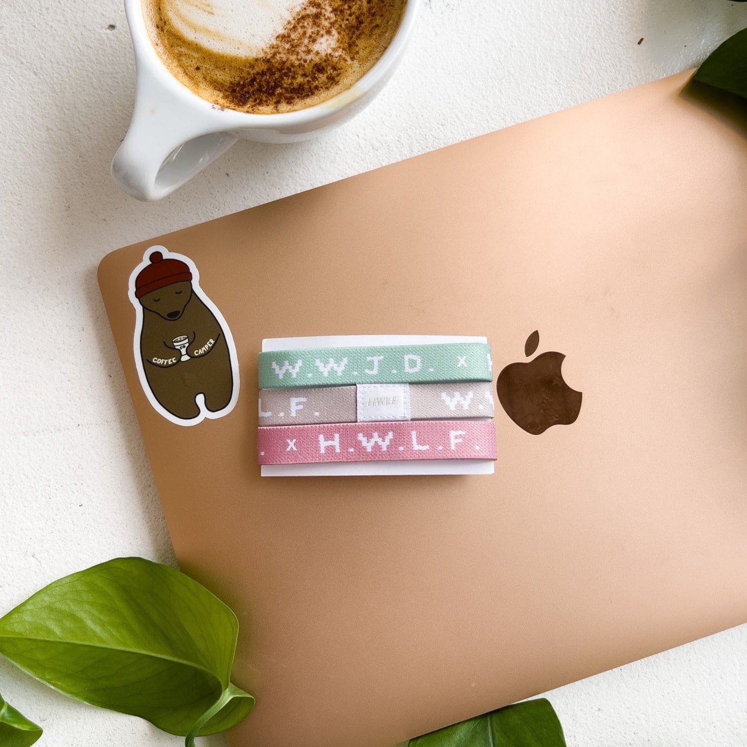 Neutral 3-pack on a laptop